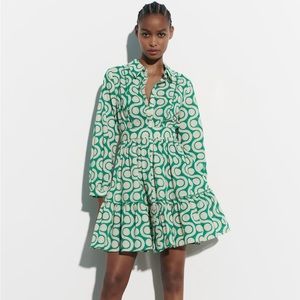 Zara Short Long Sleeve Green Dress